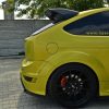Ford Focus RS MK2 Maxton kattospoilerin lisäys - Image 2