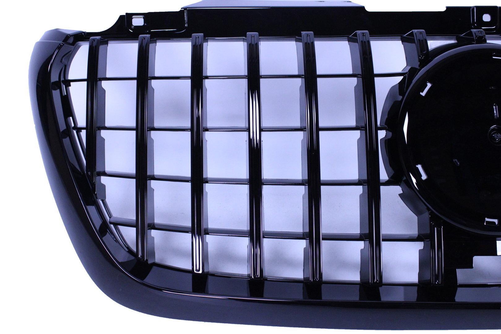 MB Sprinter W907 Musta GT-R Maski (autoihin joissa maalaamaton maskin kehys) - Image 2