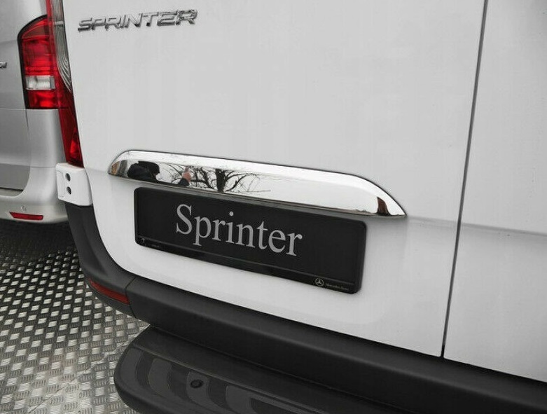 MB Sprinter W907 Takaoven kromilista - Image 2
