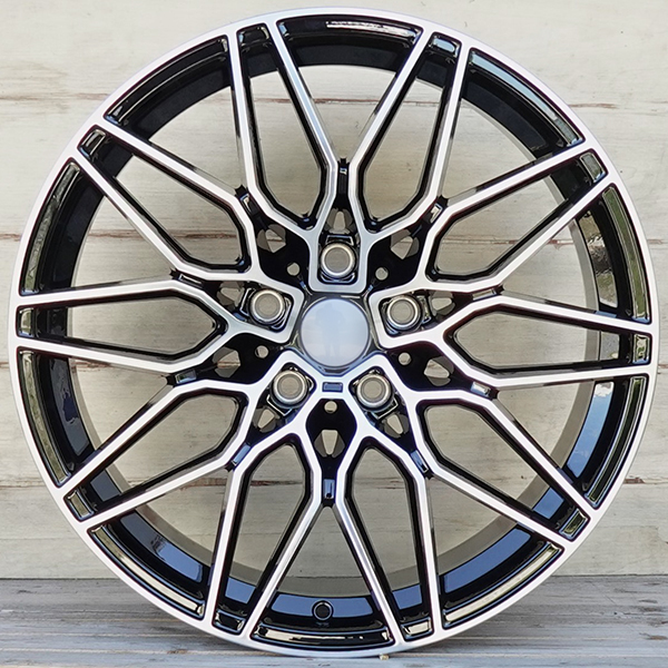 UGM Wheels 19" 5x120 vannesarja